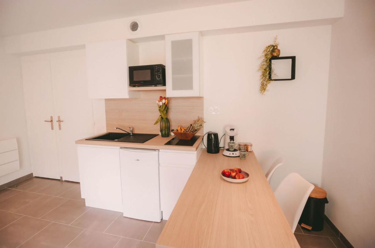 Franc-Bisontin - Unique ! 4 Logements Disponibles 브장송 외부 사진