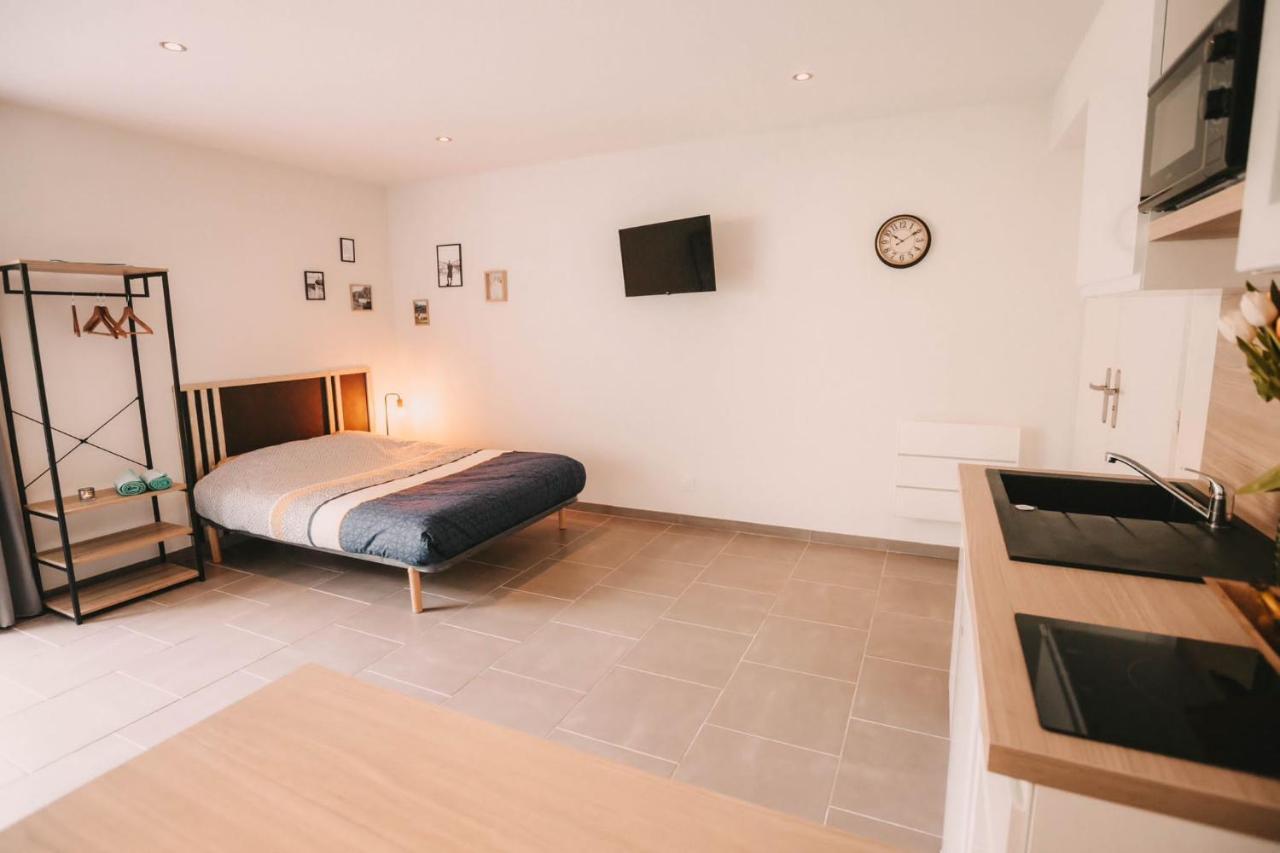 Franc-Bisontin - Unique ! 4 Logements Disponibles 브장송 외부 사진