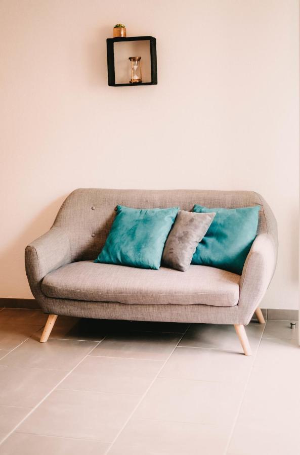 Franc-Bisontin - Unique ! 4 Logements Disponibles 브장송 외부 사진